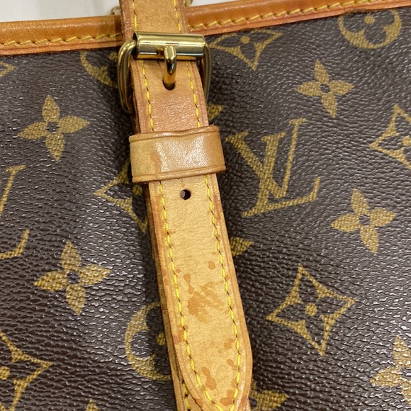 Authentic Louis Vuitton Bucket GM Monogram - Picture 7 of 13